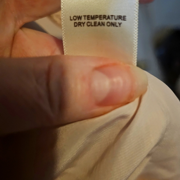 Willow and Clay pink shaggy faux fur jacket. Size M, the photos do it no justice - Picture 8 of 8